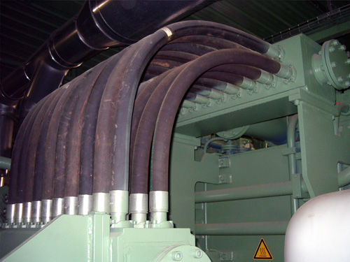 Fabrication de flexibles et tuyautages sur site